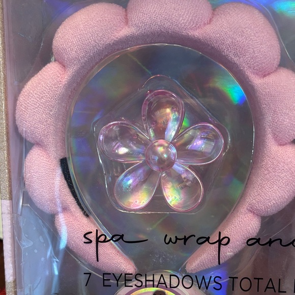 Pink Spa Wrap and Beauty Set - Picture 4 of 5